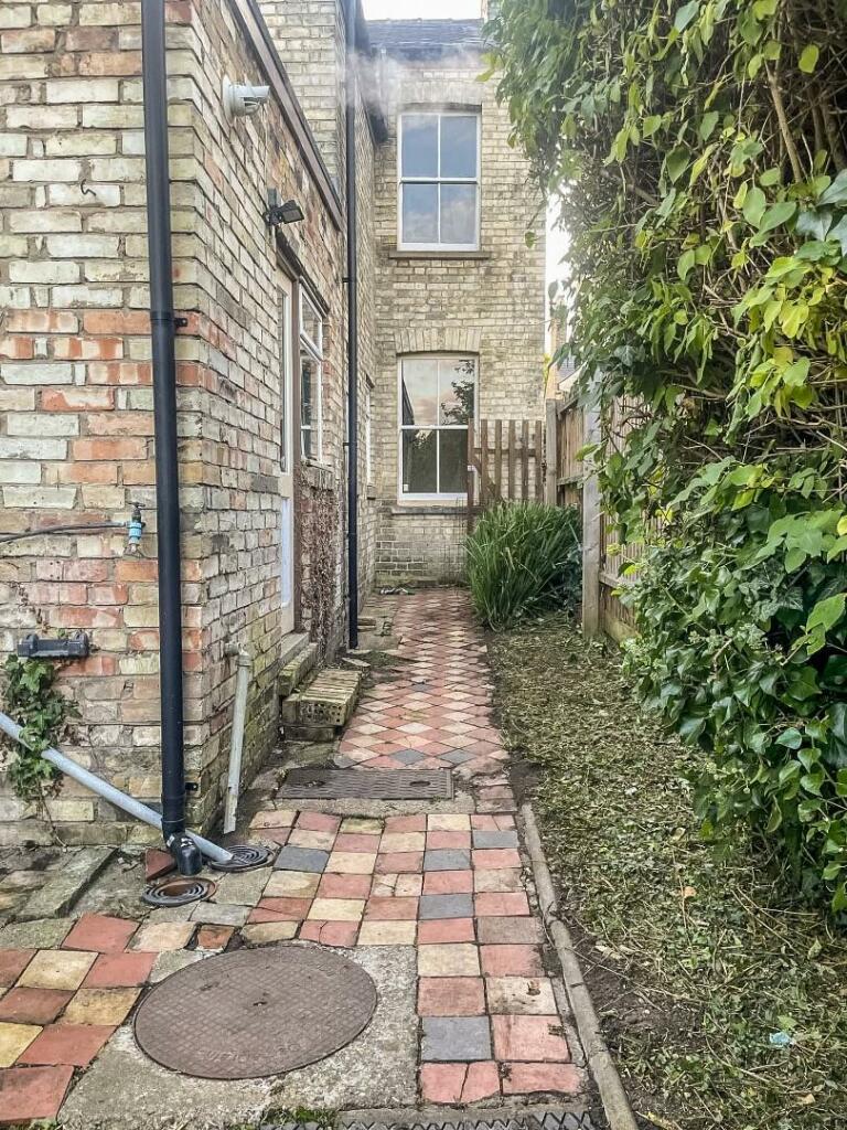 Additional image 16 of Belvoir Road, Cambridge