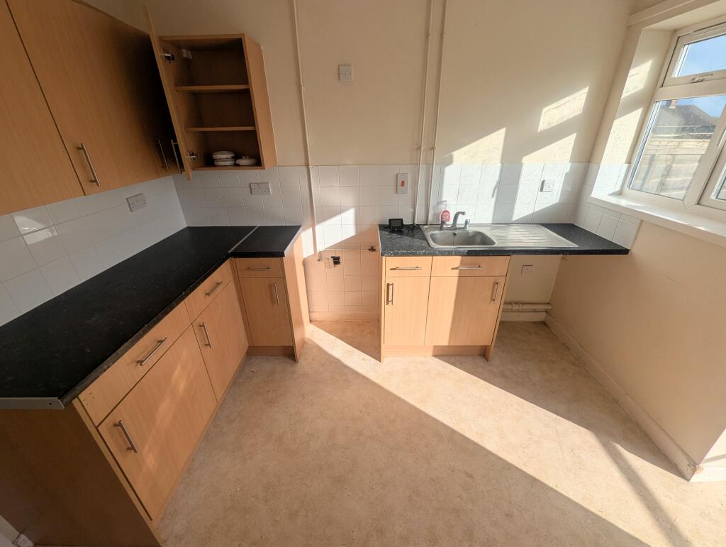 Additional image 4 of 78 Fielding Road, Yeovil, Somerset BA21 4RQ