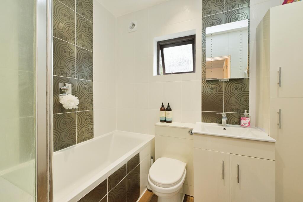 Additional image 22 of Cutting Road, Abington, Cambridge, Cambridgeshire, CB21