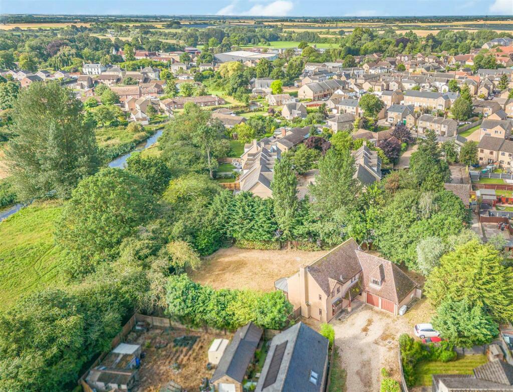Additional image 30 of Paddock Street, Soham