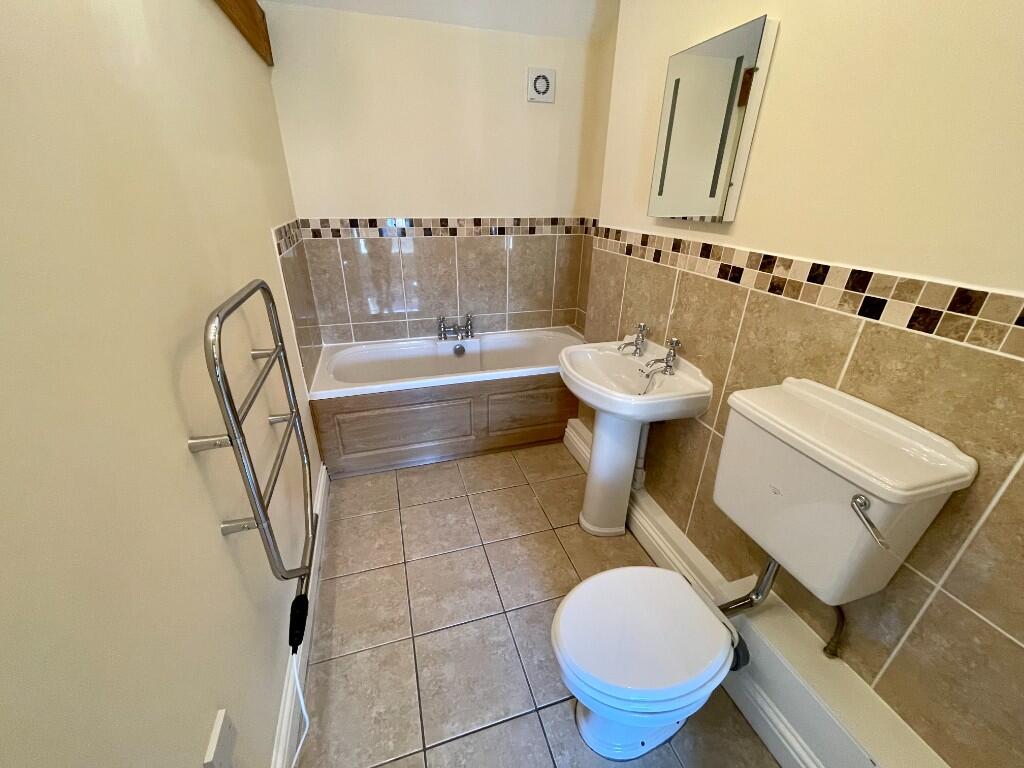 Additional image 20 of Rowan House, Bolton Wood Lane, CA7