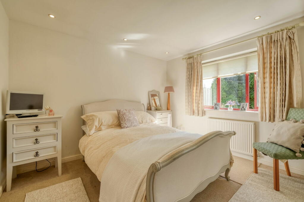 Additional image 13 of Deanscroft Drive, Lickey End, Bromsgrove, B60 1GH