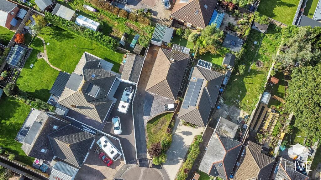 Additional image 15 of Woodlands Crescent, Poole