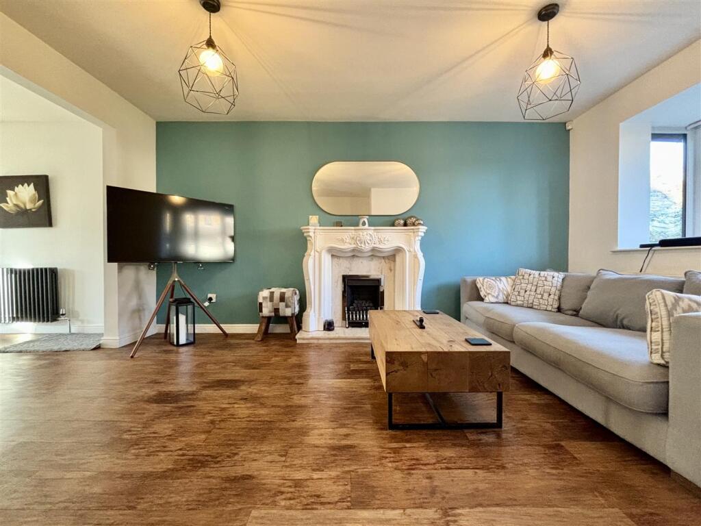 Additional image 23 of Meadowcroft Rise, Bradford 4