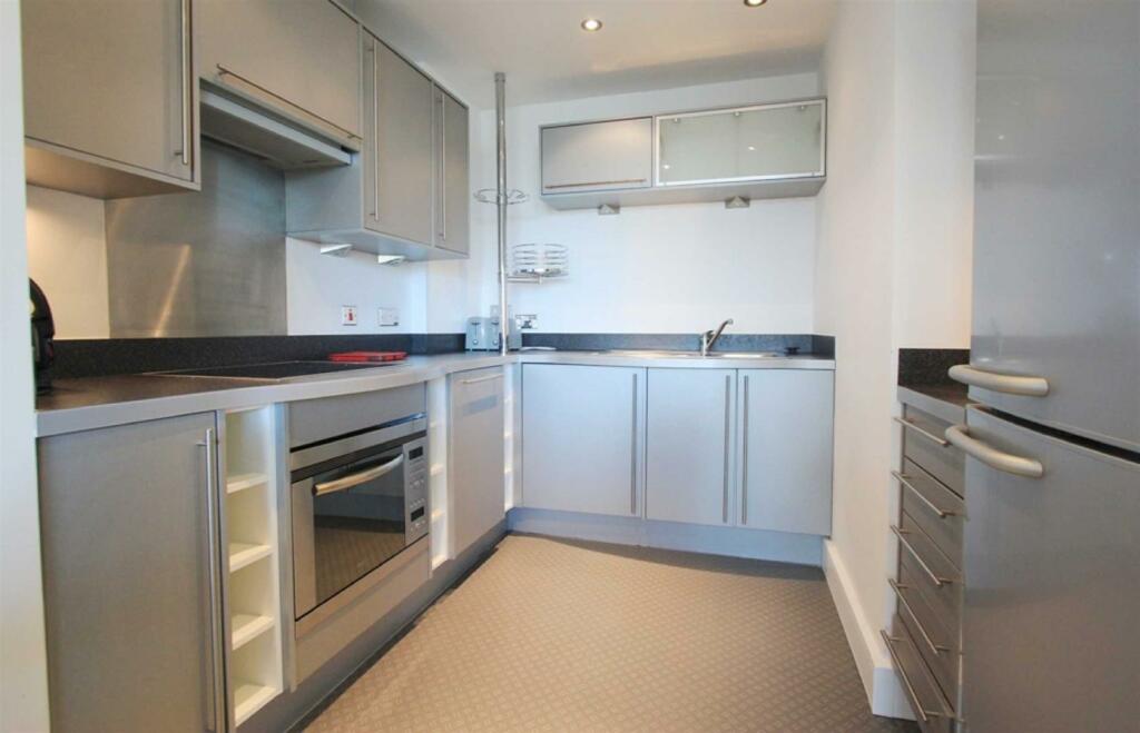 Additional image 4 of Sovereign Quay, Havannah Street, Cardiff