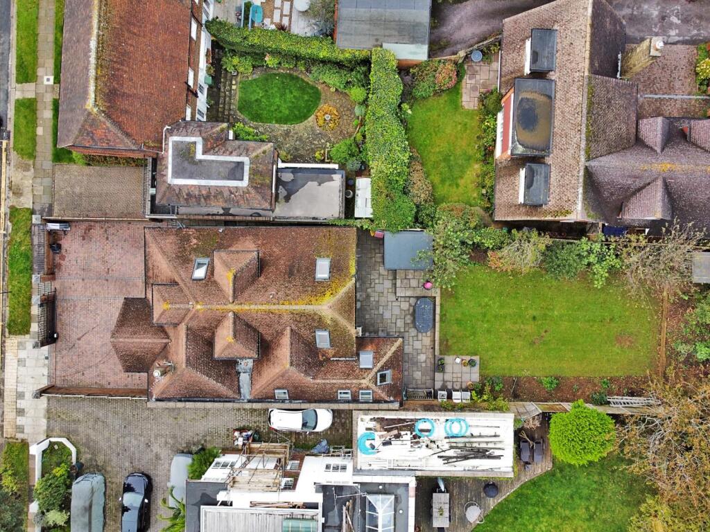 Additional image 5 of The Droveway, Hove