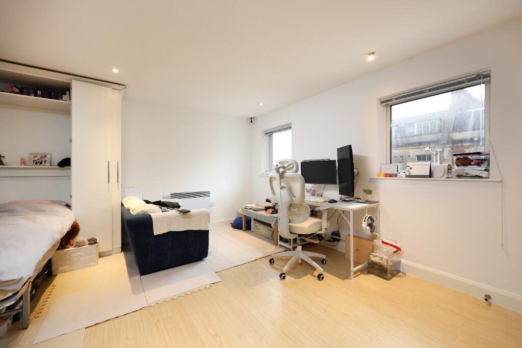 Additional image 6 of Queens Road, Clifton, BS8