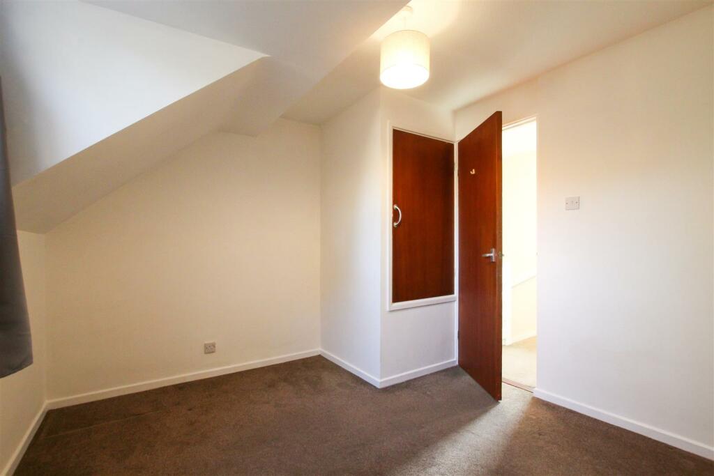 Additional image 5 of Primary Court, Cambridge