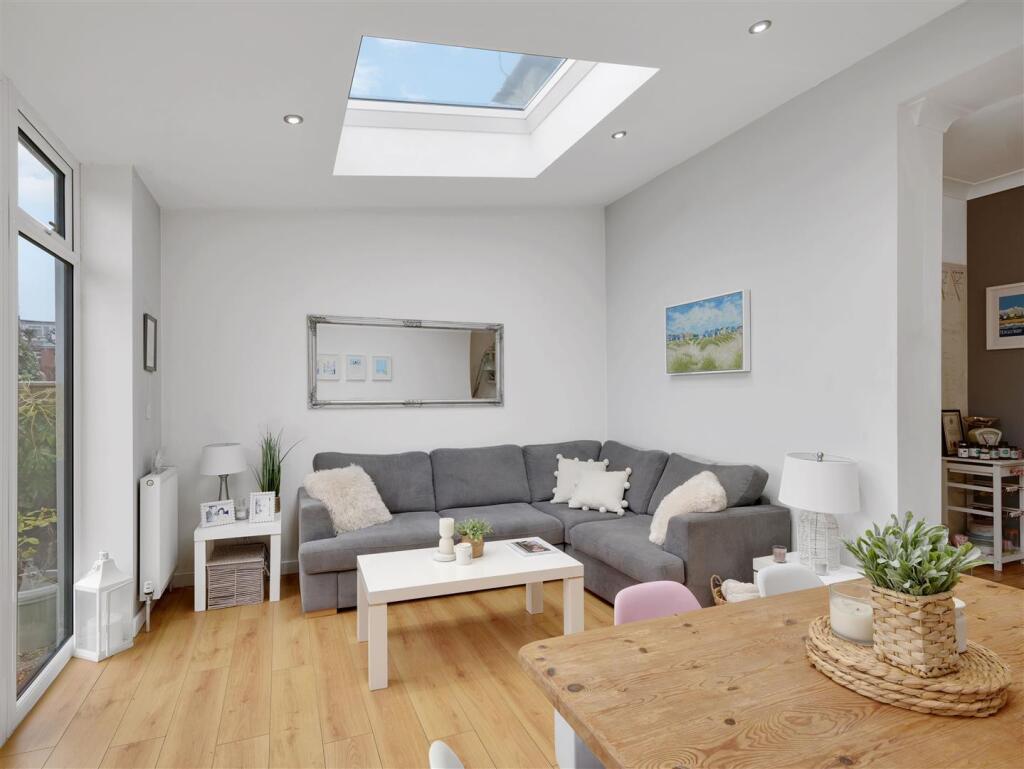 Additional image 14 of Iford Lane, Tuckton