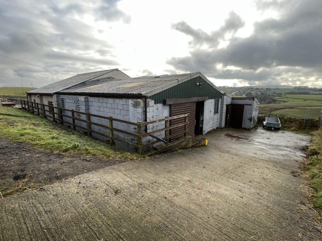 Additional image 12 of Equestrian Property for Sale – Five Acre Farm, Dean Lane, Thornton, Bradford, BD13 3RZ