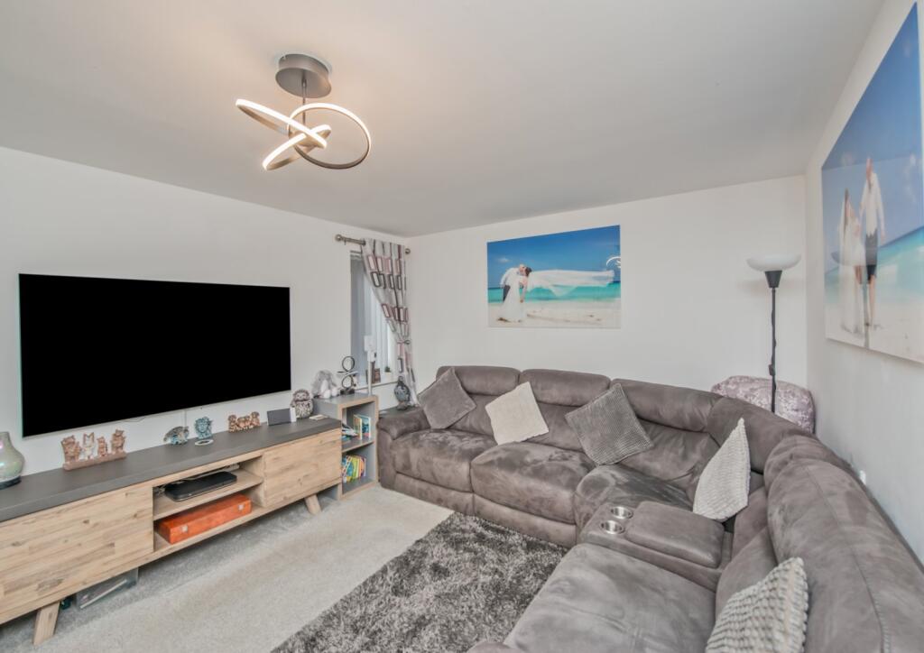 Additional image 16 of Calverley Crescent, Tyersal, Bradford, BD4