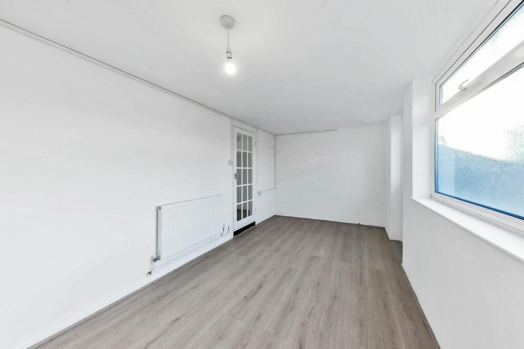 Additional image 10 of Fielden Way, Newmarket, CB8