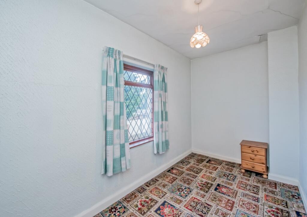 Additional image 8 of Whitehall Road East, Birkenshaw, Bradford, BD11