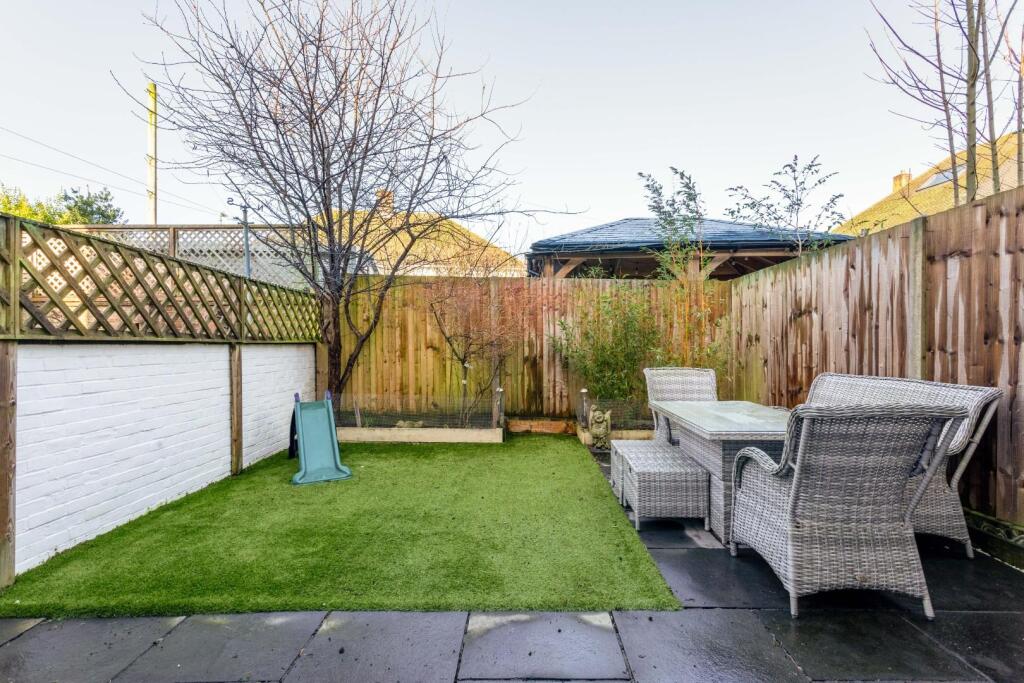 Additional image 18 of Beech Close, Portslade, Brighton