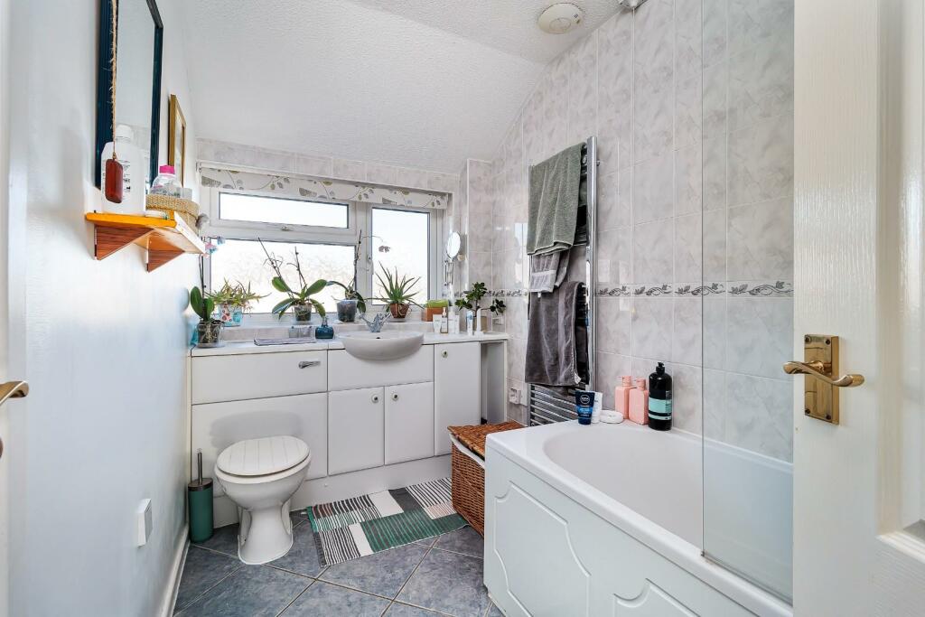 Additional image 16 of Kings Meadow, Kedington, Haverhill