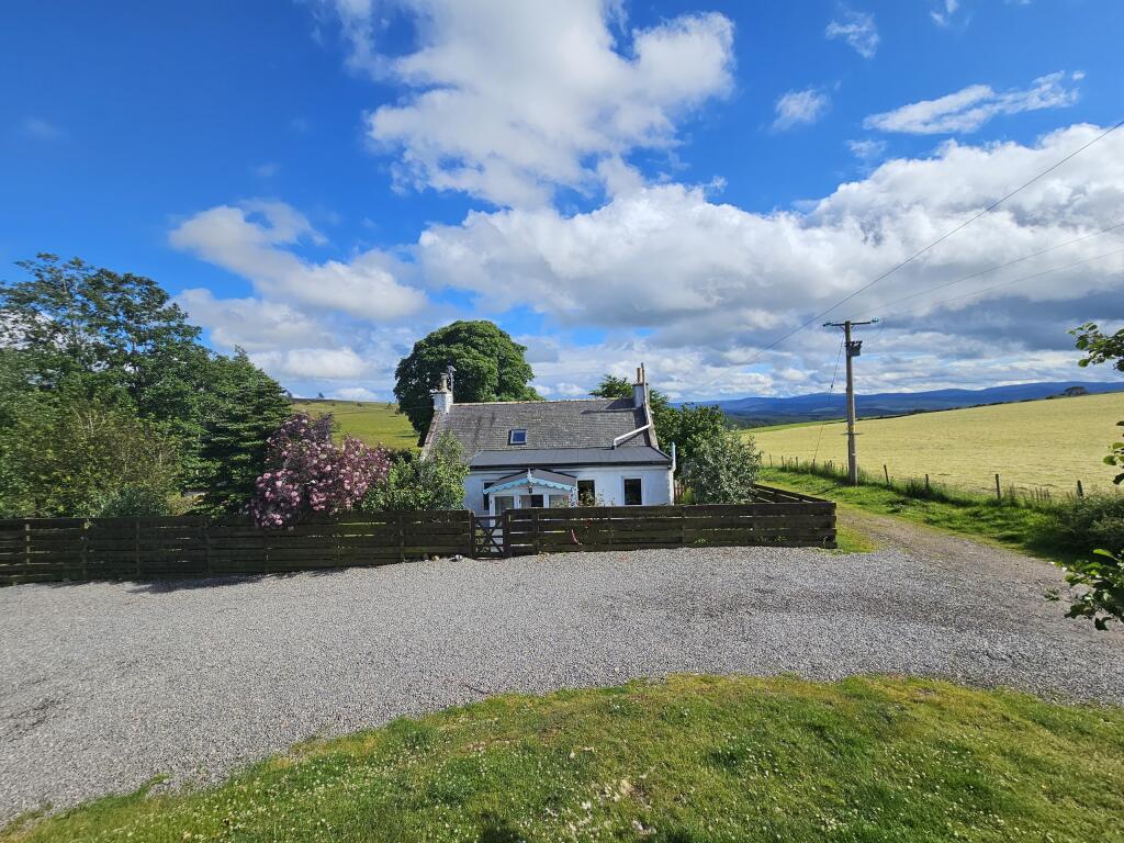 Additional image 20 of Lumphanan, Banchory, Aberdeenshire