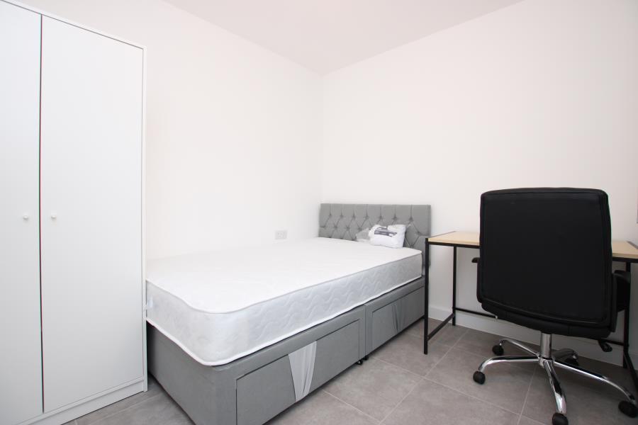 Additional image 5 of Golledge Crescent - Stoke Gifford