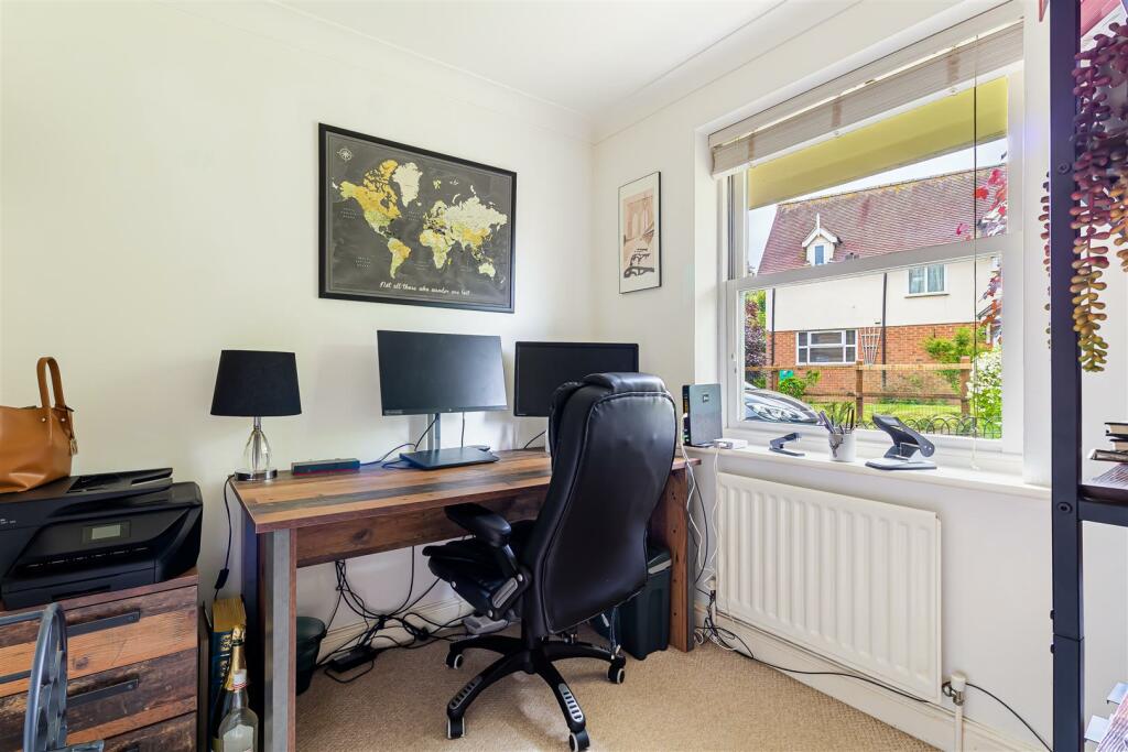 Additional image 7 of Lion Meadow, Steeple Bumpstead