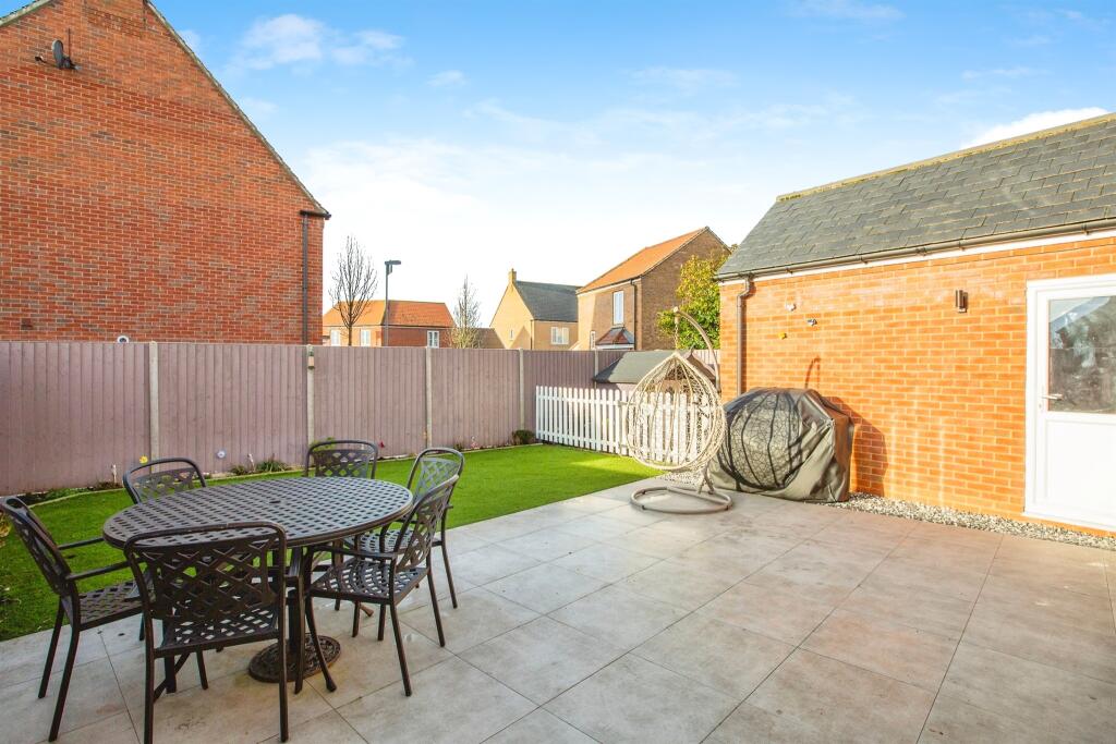 Additional image 16 of Summers Hill Drive, Papworth Everard, Cambridge