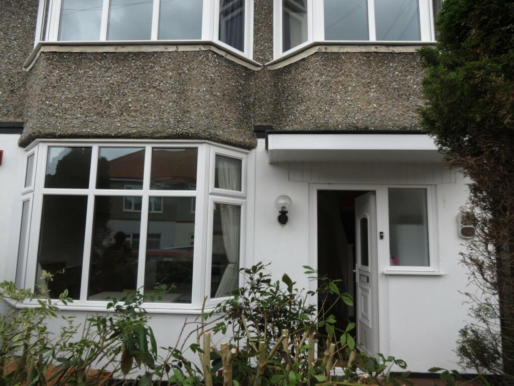 Additional image 13 of 4 bedroom Detached House in Winton