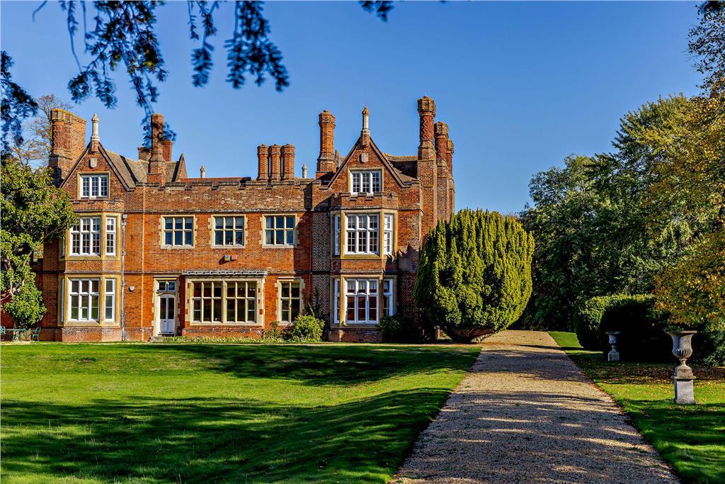 Additional image 3 of Main Hall, Bourn, Cambridge, Cambridgeshire, CB23 2TN