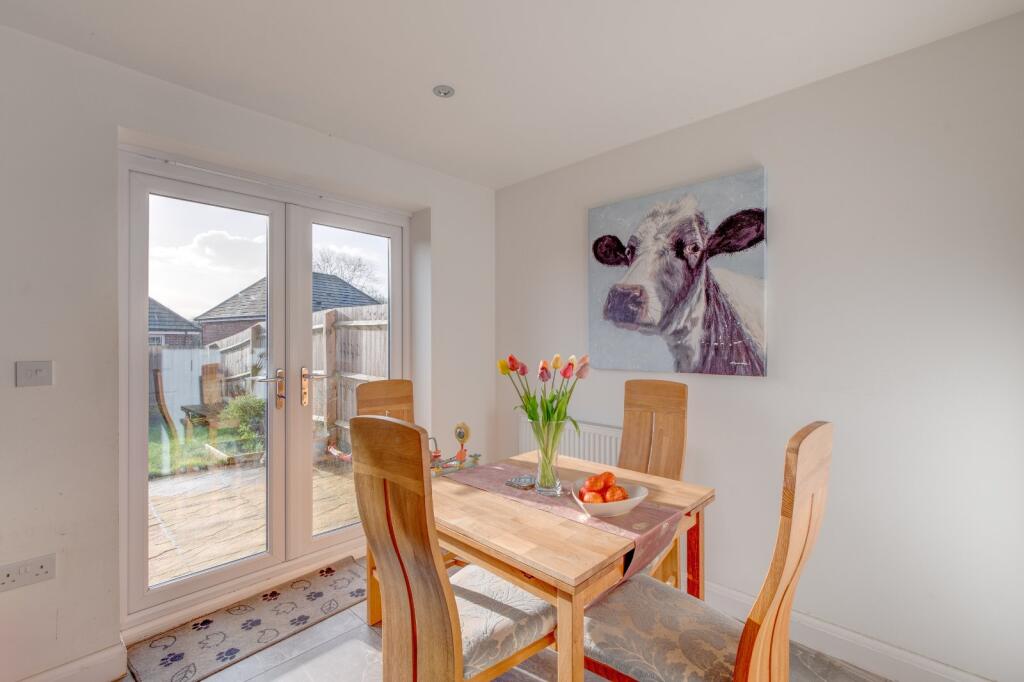 Additional image 5 of Oakdale Close, Wirehill, Redditch, B98