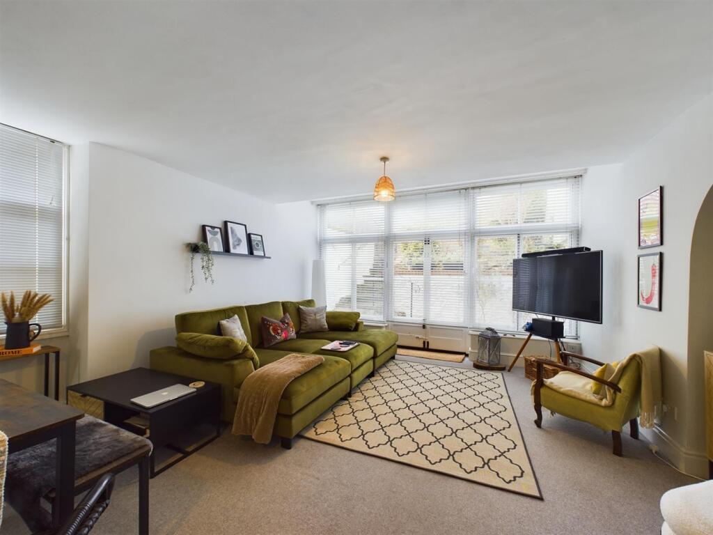 Additional image 9 of Gordon Road, Clifton, Bristol