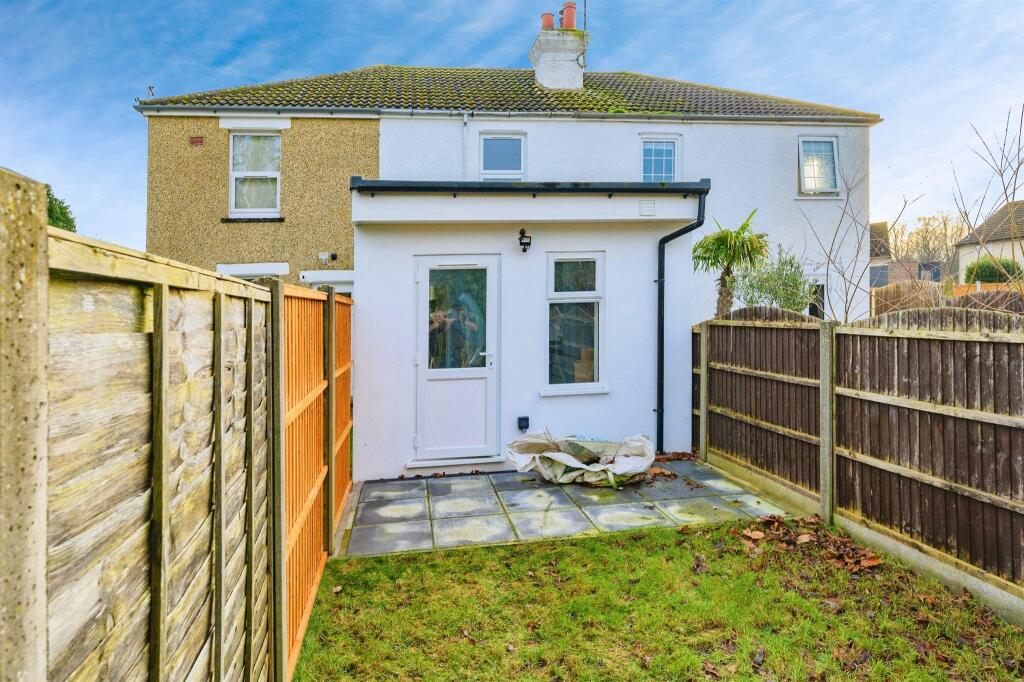 Additional image 14 of Park Street Lane, Park Street, St. Albans