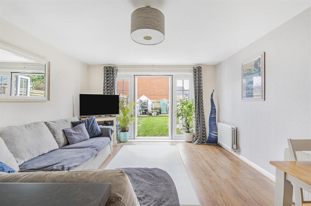 Additional image 18 of Westview Close, Peacehaven