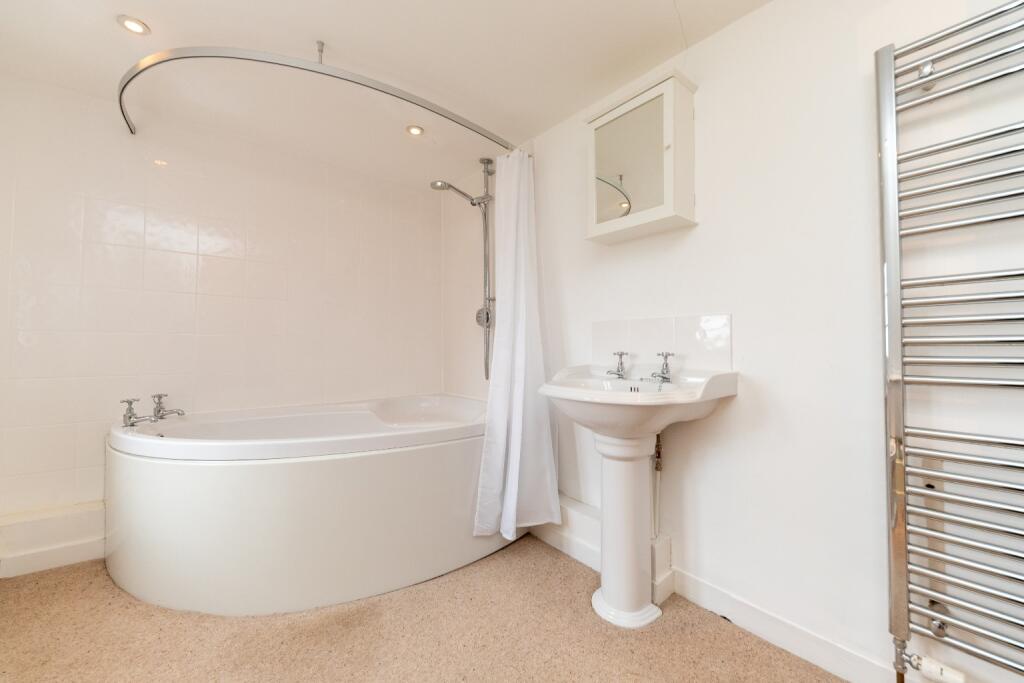 Additional image 15 of Welwyn, Hertfordshire, AL6