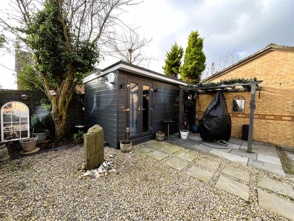 Additional image 15 of Maidwell Way, Bradford