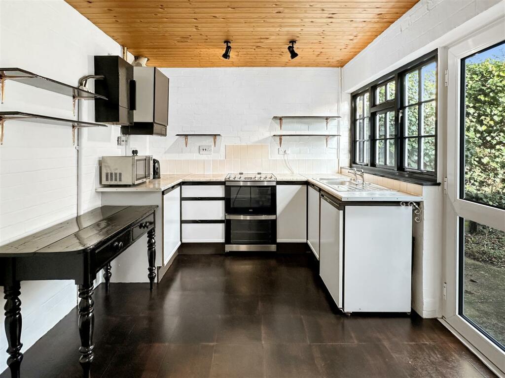 Additional image 12 of High Street, Girton, Cambridge