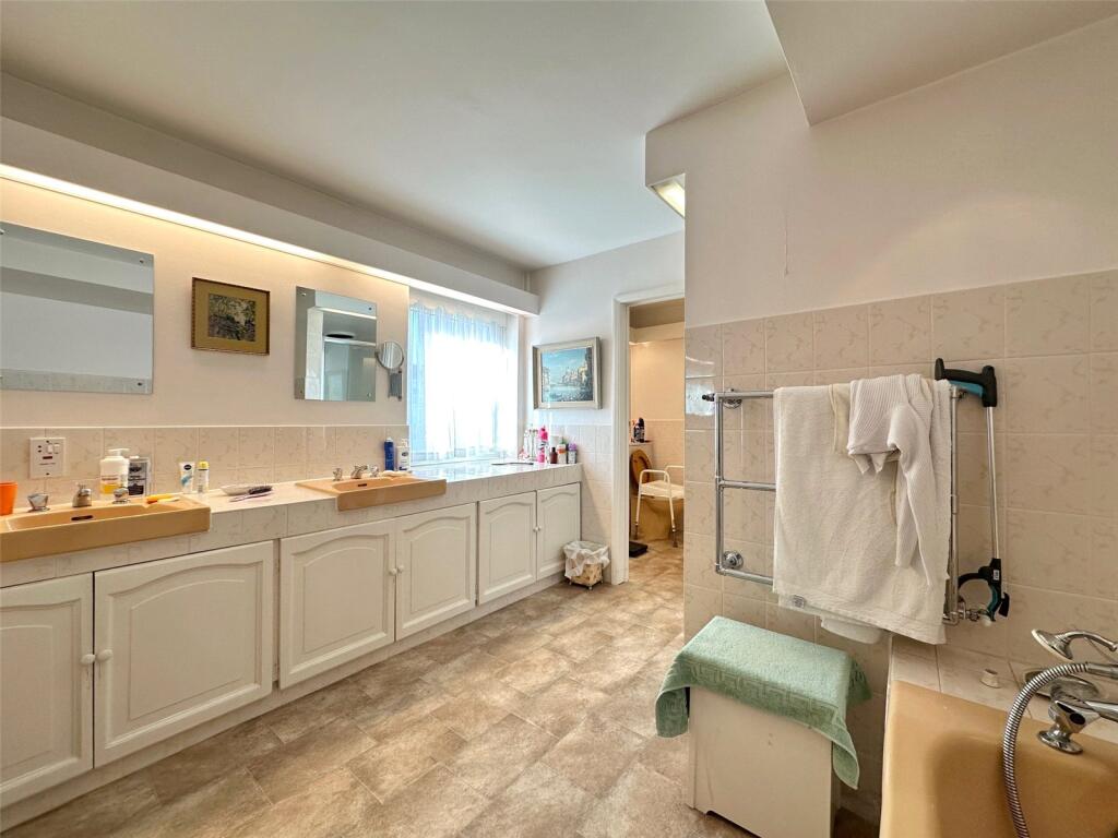 Additional image 8 of Hardwick Road, Lower Meads, Eastbourne, East Sussex, BN21