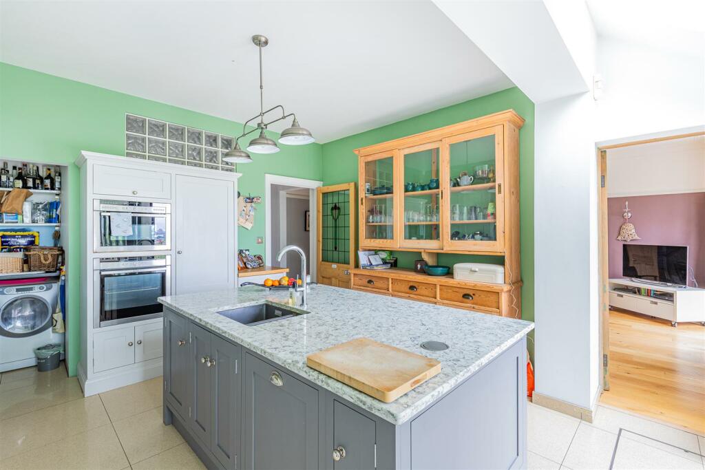 Additional image 10 of Dorchester Avenue, Penylan