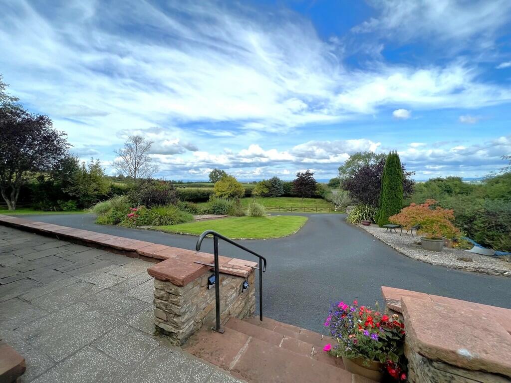 Additional image 28 of Warnell, Welton