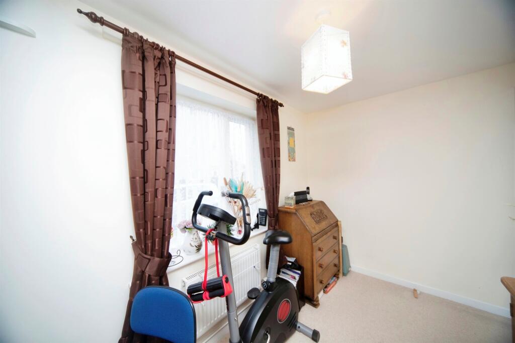 Additional image 14 of Skeaping Close, Newmarket