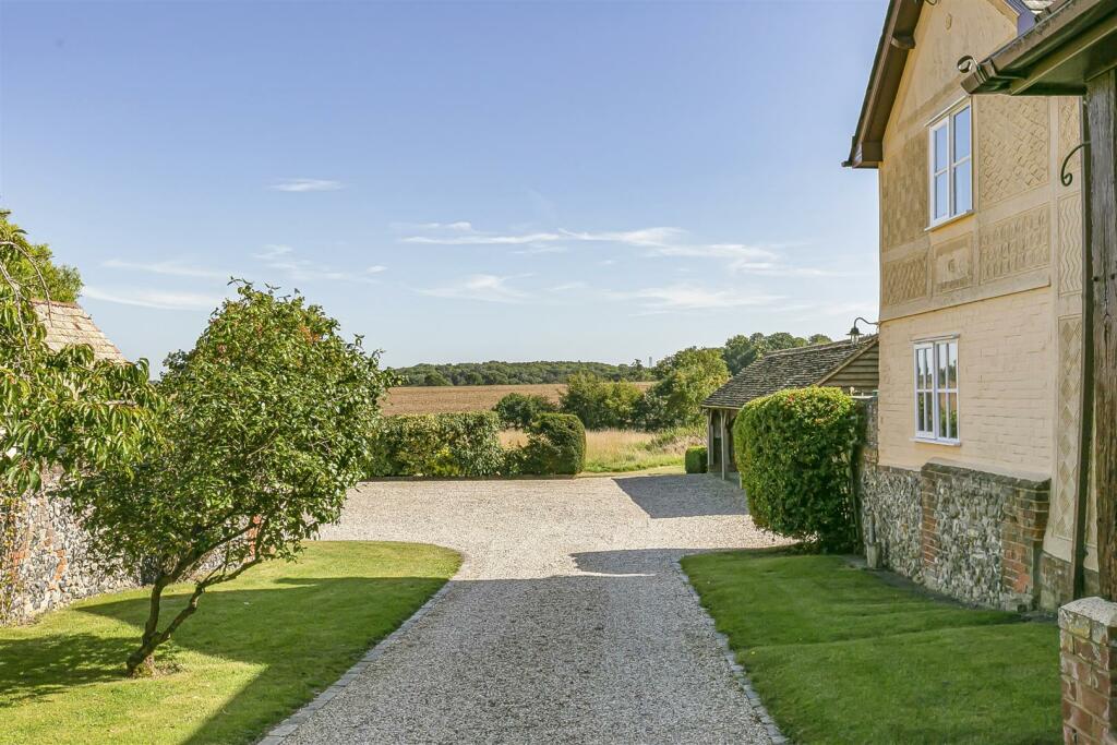 Additional image 32 of Thaxted Road, Little Sampford