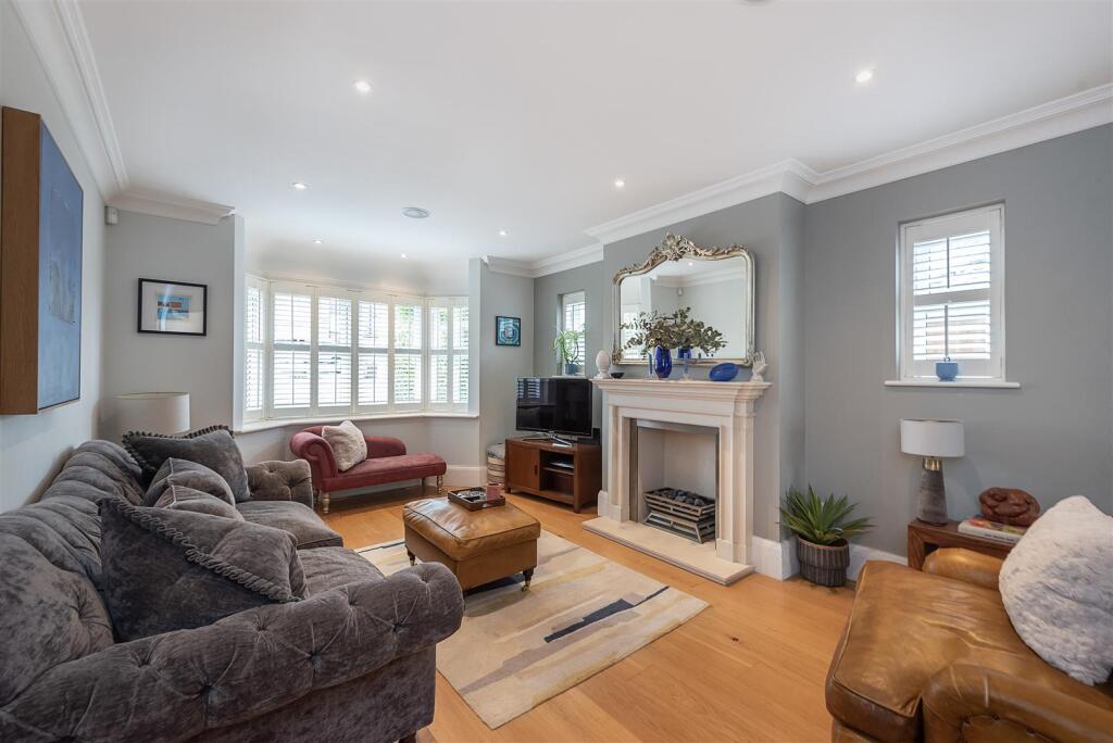 Additional image 13 of Cross Way, Harpenden