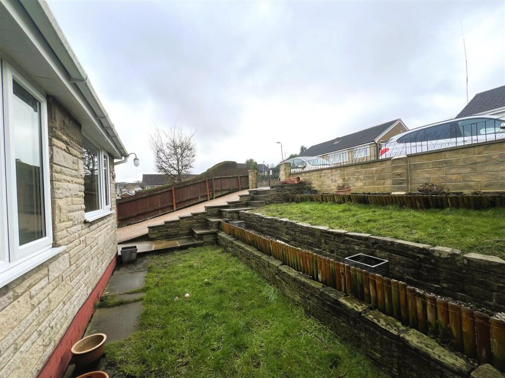 Additional image 27 of Markfield Close, Low Moor, Bradford