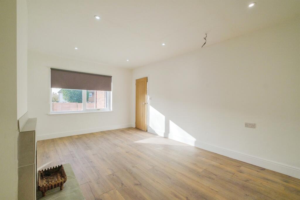 Additional image 17 of Whiteshot Way, Saffron Walden