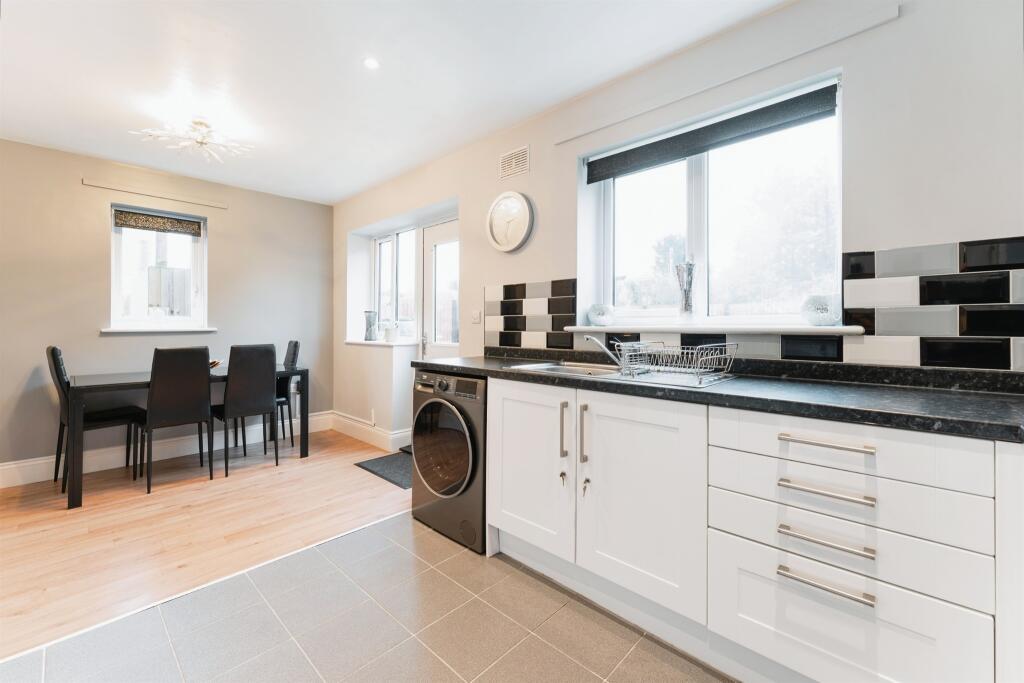 Additional image 5 of Northumbria Close, Haddenham, ELY