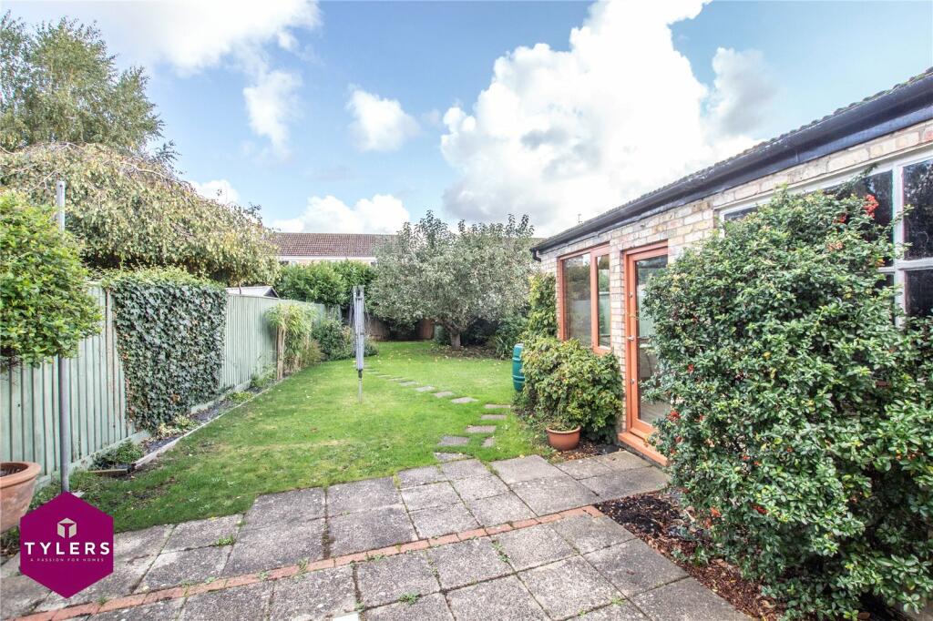 Additional image 19 of Park Avenue, Histon, Cambridge