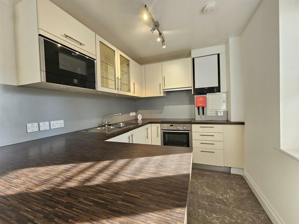 Additional image 2 of Flat 3, Old Paper Mill, Ditton Walk, Cambridge