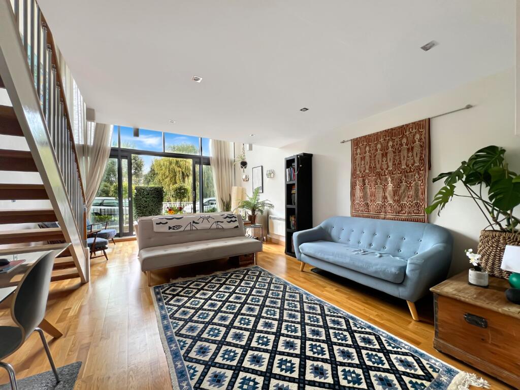 Additional image 3 of Water View, Riverside, Cambridge