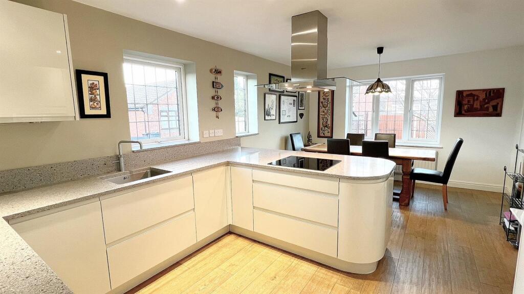 Additional image 3 of Welford Grove, Four Oaks, Sutton Coldfield