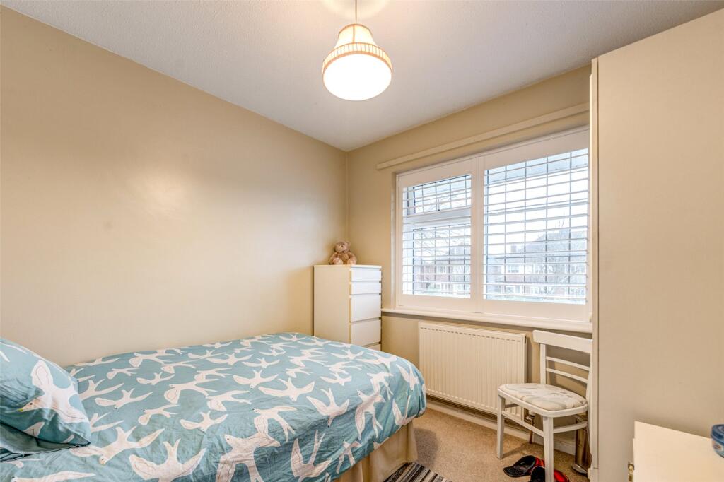 Additional image 16 of Alinora Avenue, Goring-by-Sea, Worthing, West Sussex, BN12