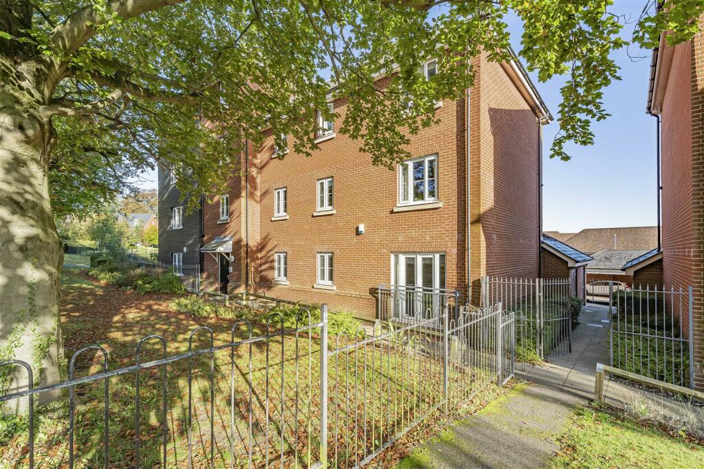 Additional image 11 of Allard Way, Saffron Walden