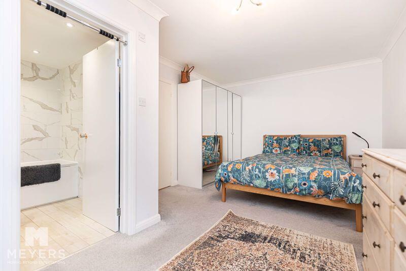 Additional image 4 of Ocean Heights, 22 Boscombe Cliff Road, Bournemouth, BH5