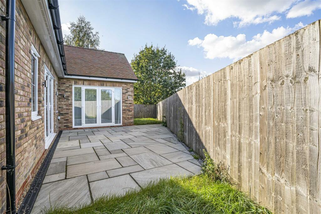 Additional image 15 of Streetly End, West Wickham