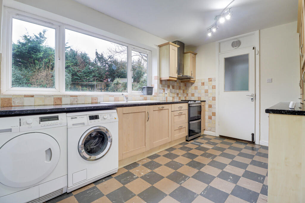 Additional image 21 of Barns Dene, Harpenden, Hertfordshire, AL5